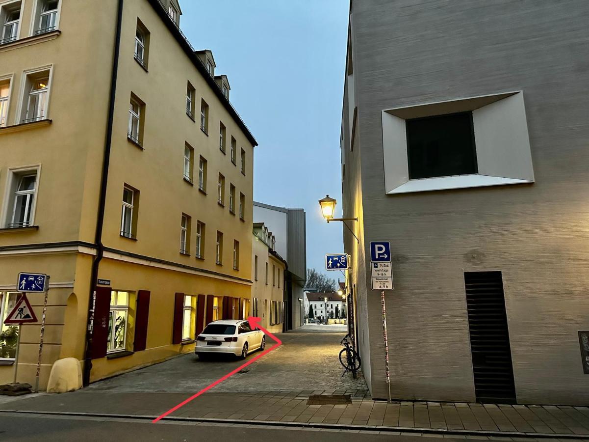 Liboria: Stylische Altstadtwohnung Ratisbona Esterno foto