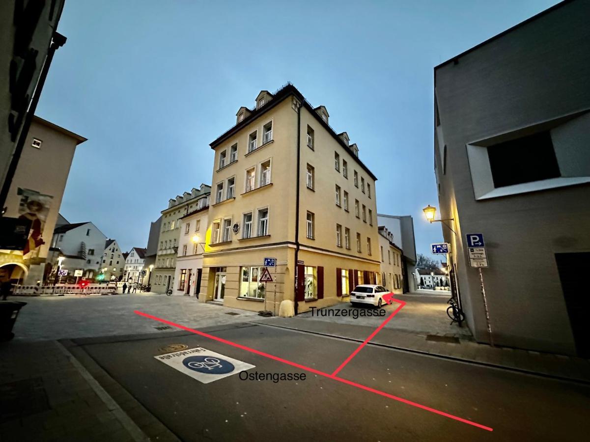 Liboria: Stylische Altstadtwohnung Ratisbona Esterno foto
