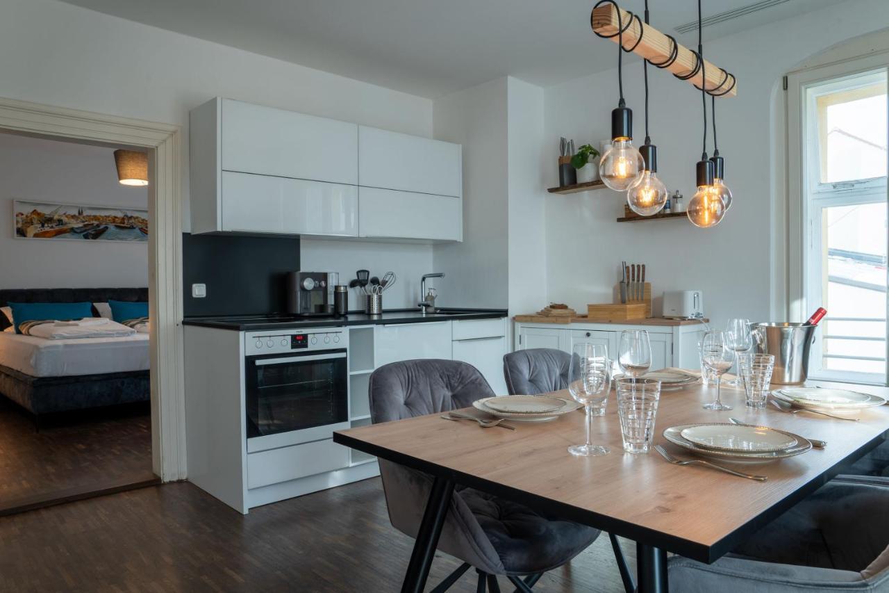 Liboria: Stylische Altstadtwohnung Ratisbona Esterno foto